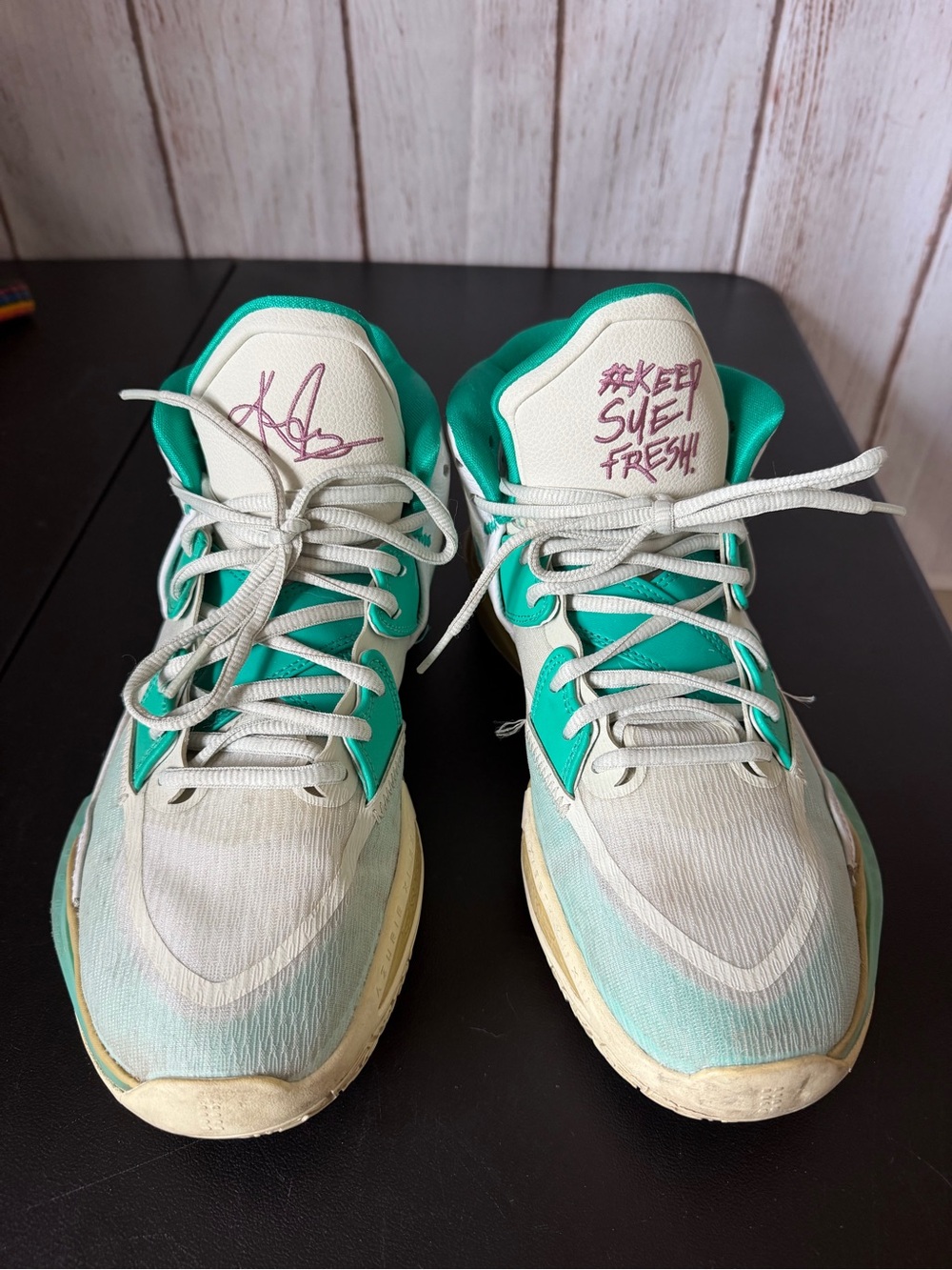 Nike Kyrie Infinity Keep Sue Fresh Sea Glass Turquoise
Basketball Shoes Size 11
